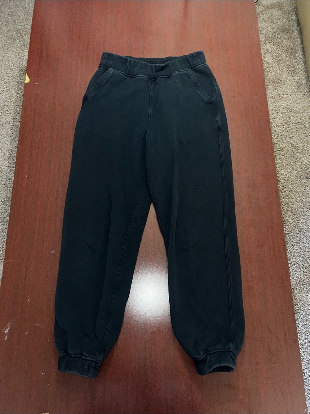 Lululemon Relaxed High-Rise Jogger - Picture 4 of 7